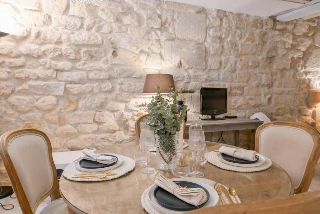 Appartamento Cosy En Plein Marais Parigi