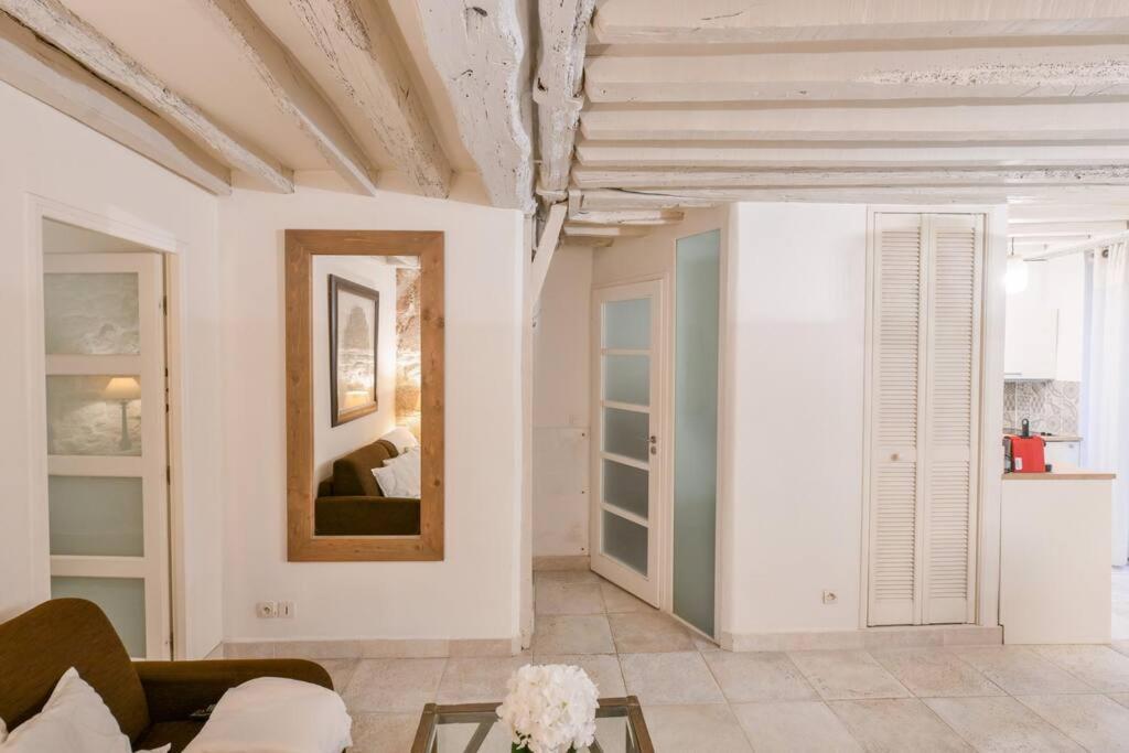 Appartamento Cosy En Plein Marais Parigi
